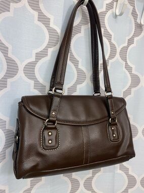 Relic Dark Brown Pebbled Leather Shoulder Bag